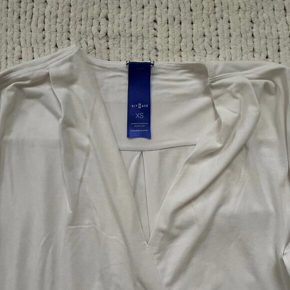 Kit and Ace White Long Sleeve V-Neck Shirt - Size XS - Picture 2 of 5